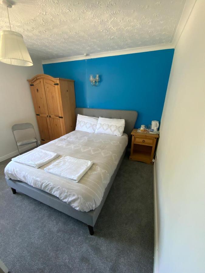 Innis Guest House And Campsite Penwithick Екстериор снимка